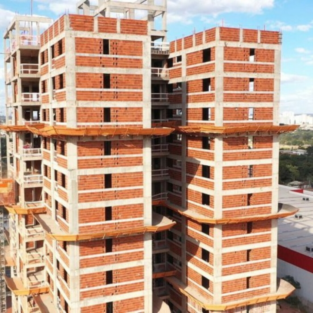 Confiança da construção atinge maior patamar em oito anos