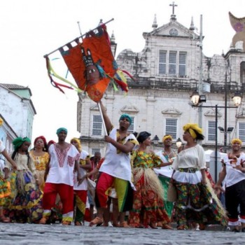 Governador diz que carnaval na Bahia em 2022 ficou impossível