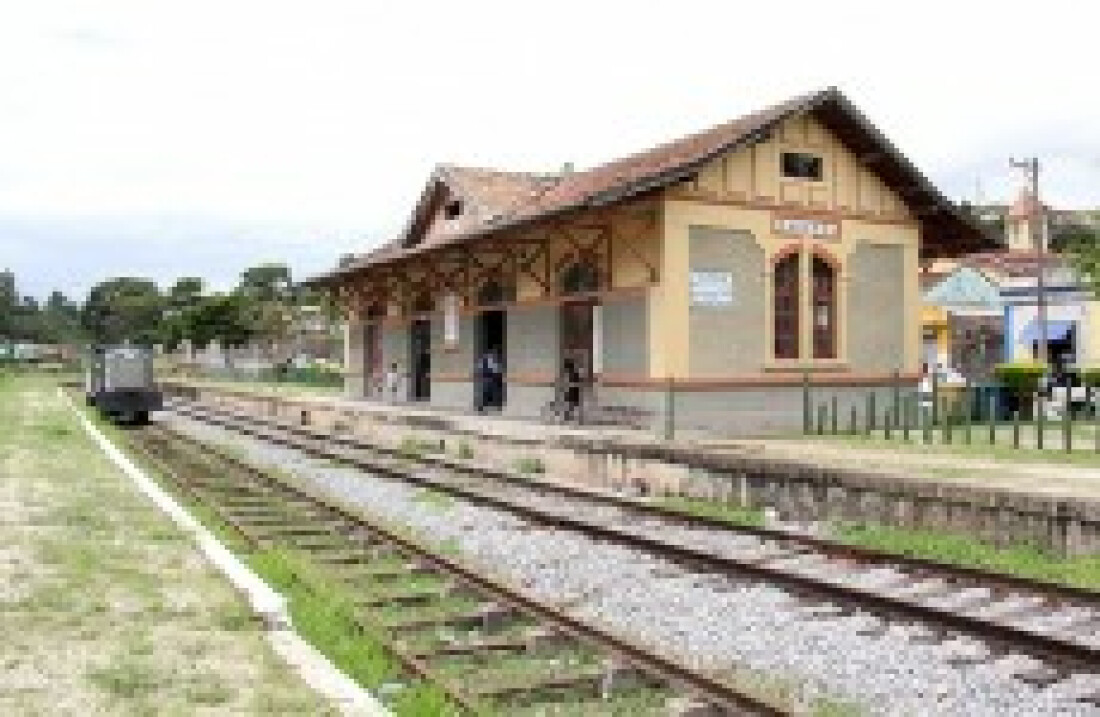 Sabaúna terá Festa do Divino até este domingo
