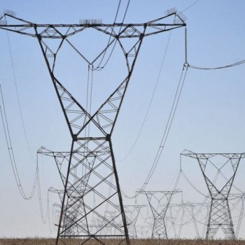 Governo contrata 4,6 GW de potência em leilão de reserva de energia