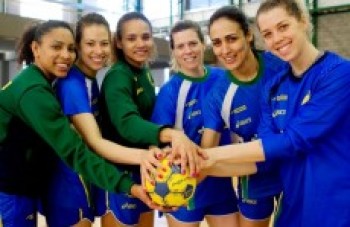 Seleção feminina de handebol vai realizar treinos na Europa