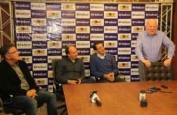 Helbor renova contrato com o Mogi Basquete por um ano