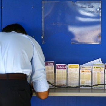 Mega-Sena deve pagar hoje prêmio de R$ 3 milhões