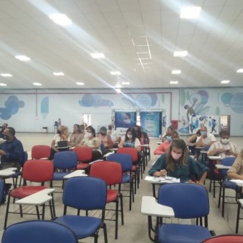 Educação deve ampliar projeto de prevenção à violência escolar