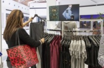 C&A do Mogi Shopping recebe coleção Joulik