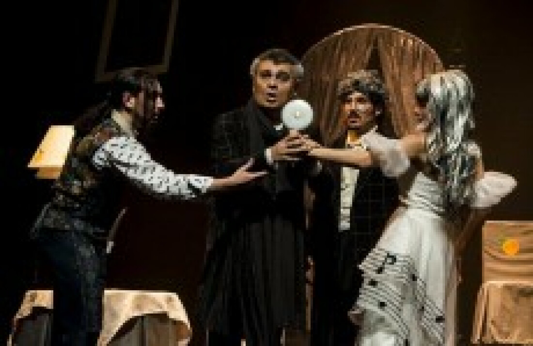 Companhia Ópera Curta une teatro e música no Vasques
