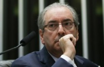 Cassação de Cunha por quebrar decoro é pedida