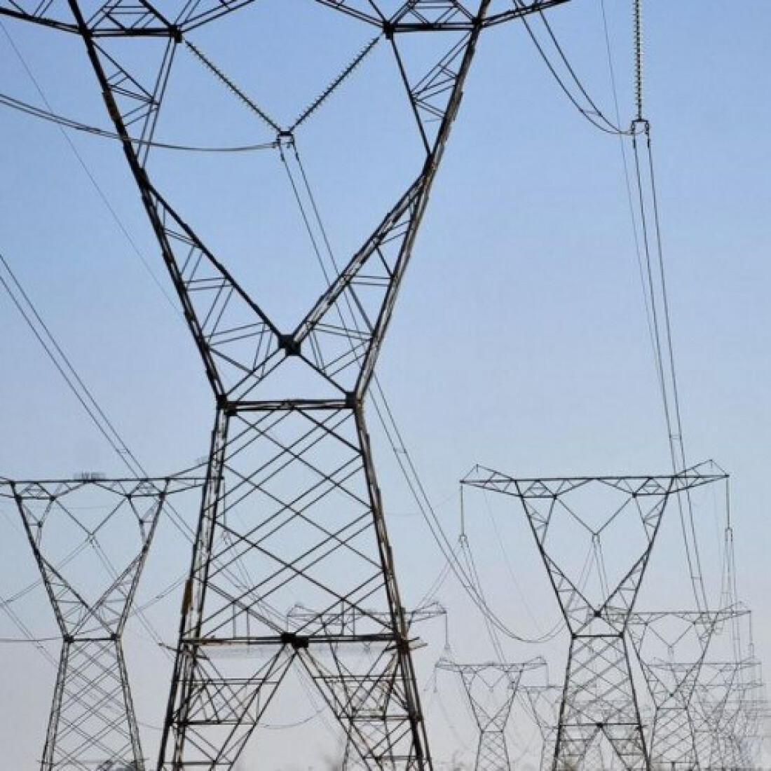 Presidente edita MP para tratar dos impactos ao setor elétrico