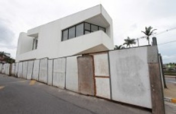 Marcos Borges garante que o teatro será entregue este mês
