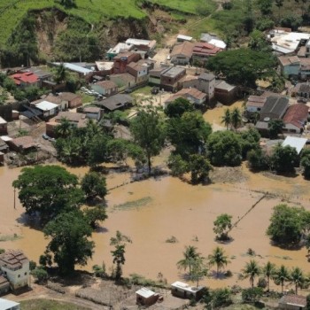 Bahia tem 220 mil pessoas afetadas pelas fortes chuvas