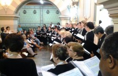 Coral da Unai se apresenta hoje em Mogi