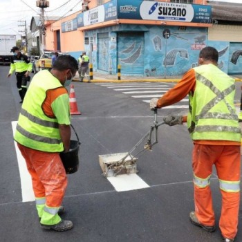 Avenida Marques Figueira ganha nova sinalização de trânsito