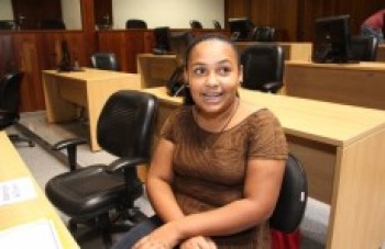 Vereadores mirins são diplomados na Câmara