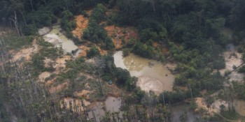 Mais de 290 acampamentos de garimpo foram retirados de terra indígena