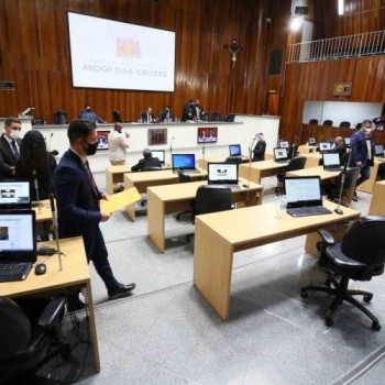 Vereadores pedem mais tempo para avaliar e votar projeto