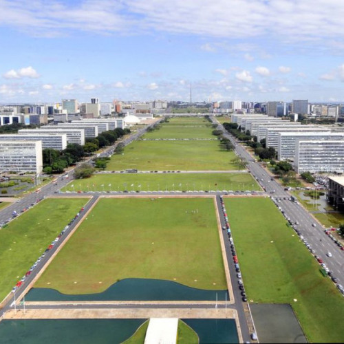 Comissão do Senado aprova projeto que estende validade de concursos