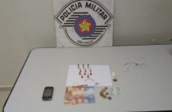 PM apreende drogas em Guararema e Mogi