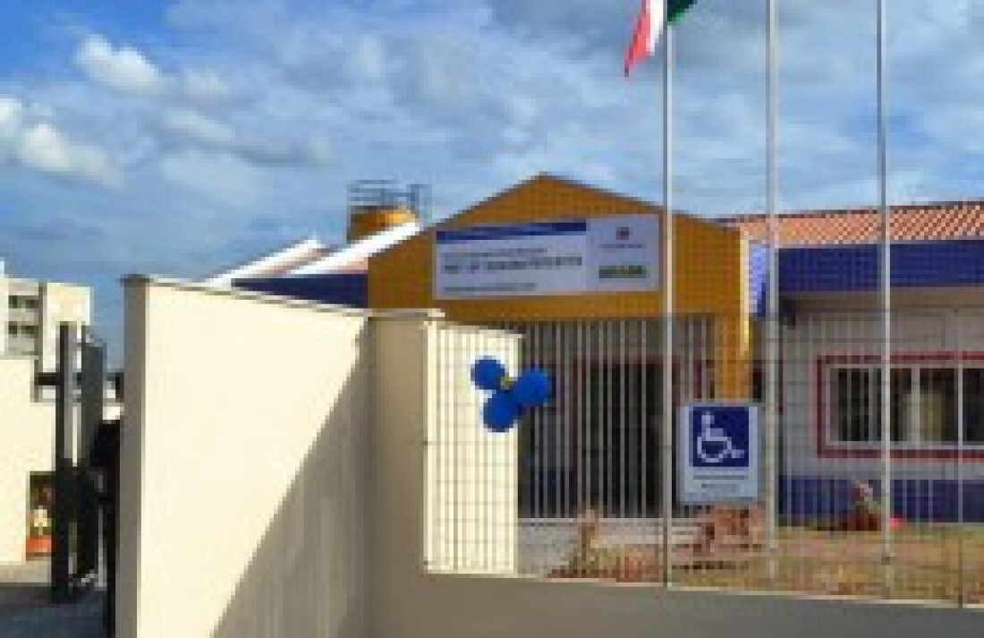 Mogi vai na contramão do governo Dilma e investe em escolas e creches