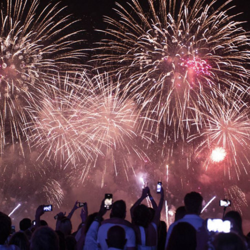 Prefeitura do Rio suspende festa de réveillon em Copacabana