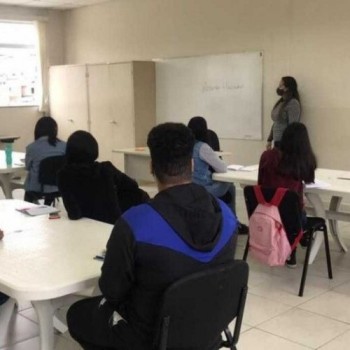 Educação abre inscrições para 1.715 vagas em minicursos