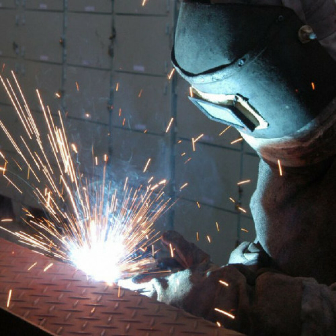 Indicador de produtividade da indústria cai 1,3%, no 3º trimestre