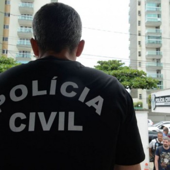 Polícia faz ação contra tráfico de armas e drogas em quatro estados