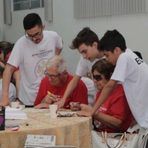 Chá bingo é retomado com prêmios especiais