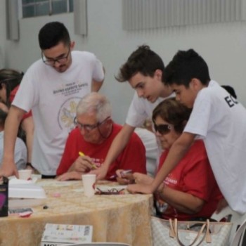 Chá bingo é retomado com prêmios especiais