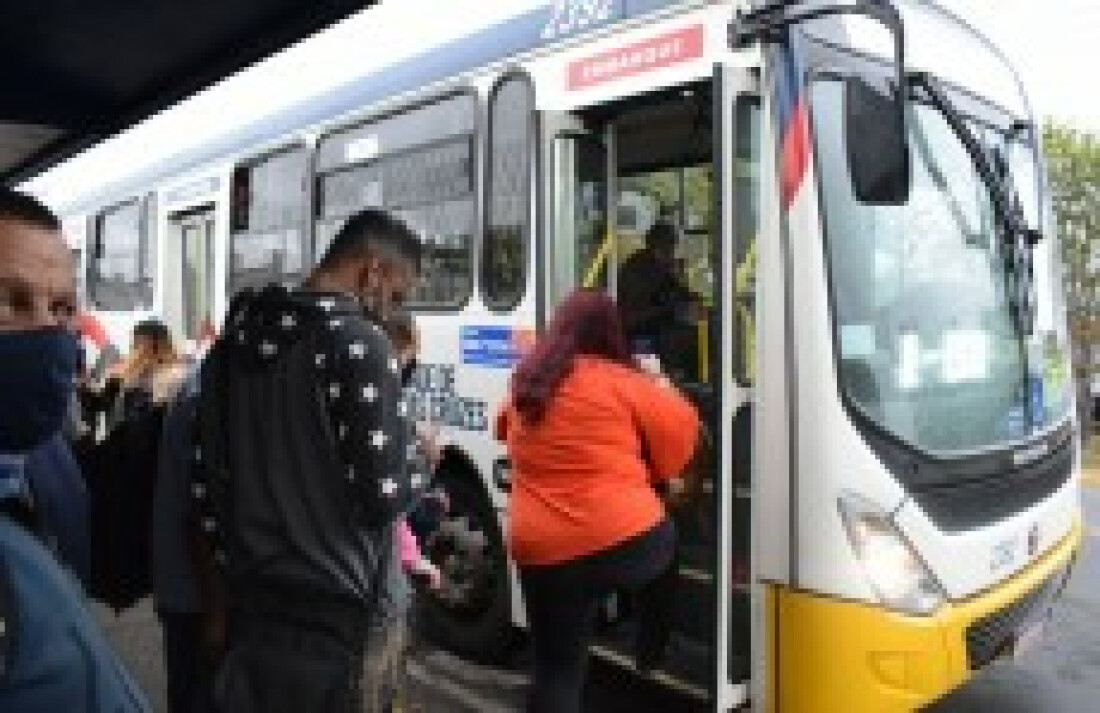 Nova tarifa de ônibus deve ser anunciada hoje