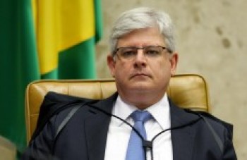 Janot nega ter vazado informações