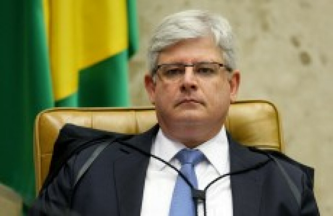 Janot nega ter vazado informações