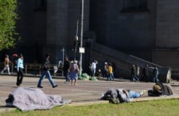 Quatro moradores de rua podem ter morrido de frio