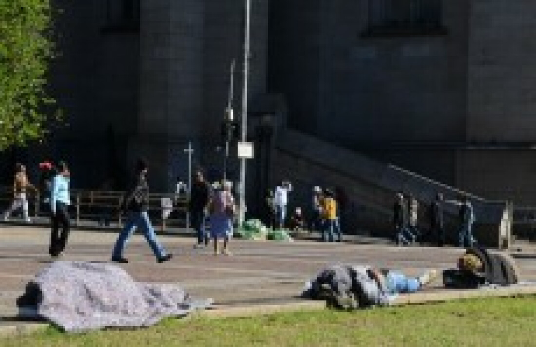 Quatro moradores de rua podem ter morrido de frio