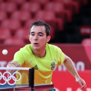 Mundial: Hugo Calderano disputa vaga na semi e medalha inédita