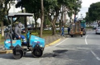 Prefeitura intensifica 'Operação Tapa Buracos'