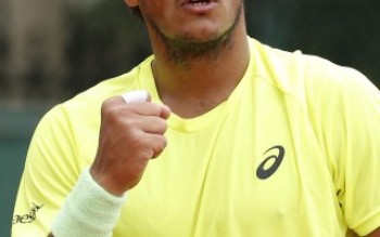 Jogando duplas, Feijão para na semi de Bastad