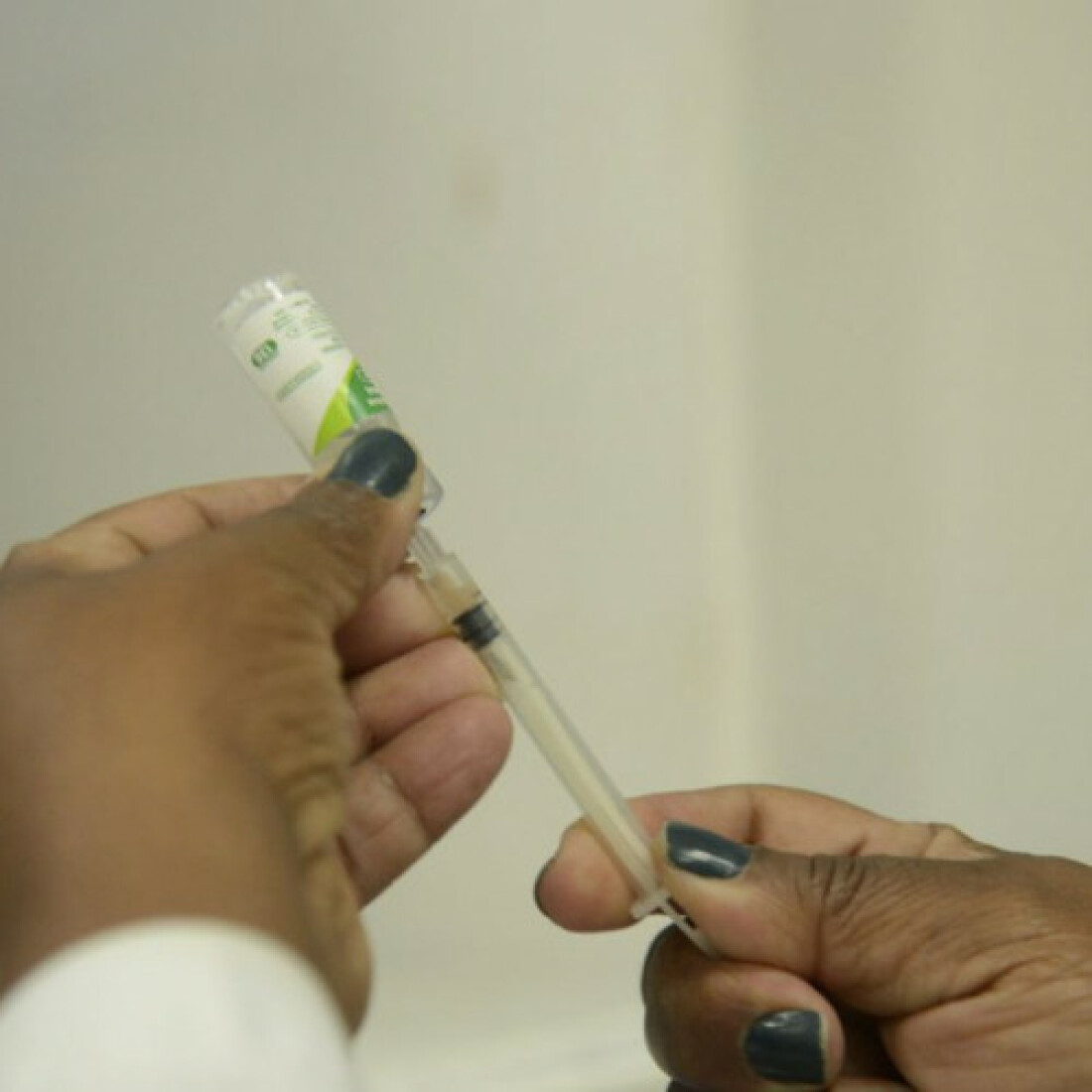Anvisa recomenda ao governo exigência de vacina para entrada no Brasil