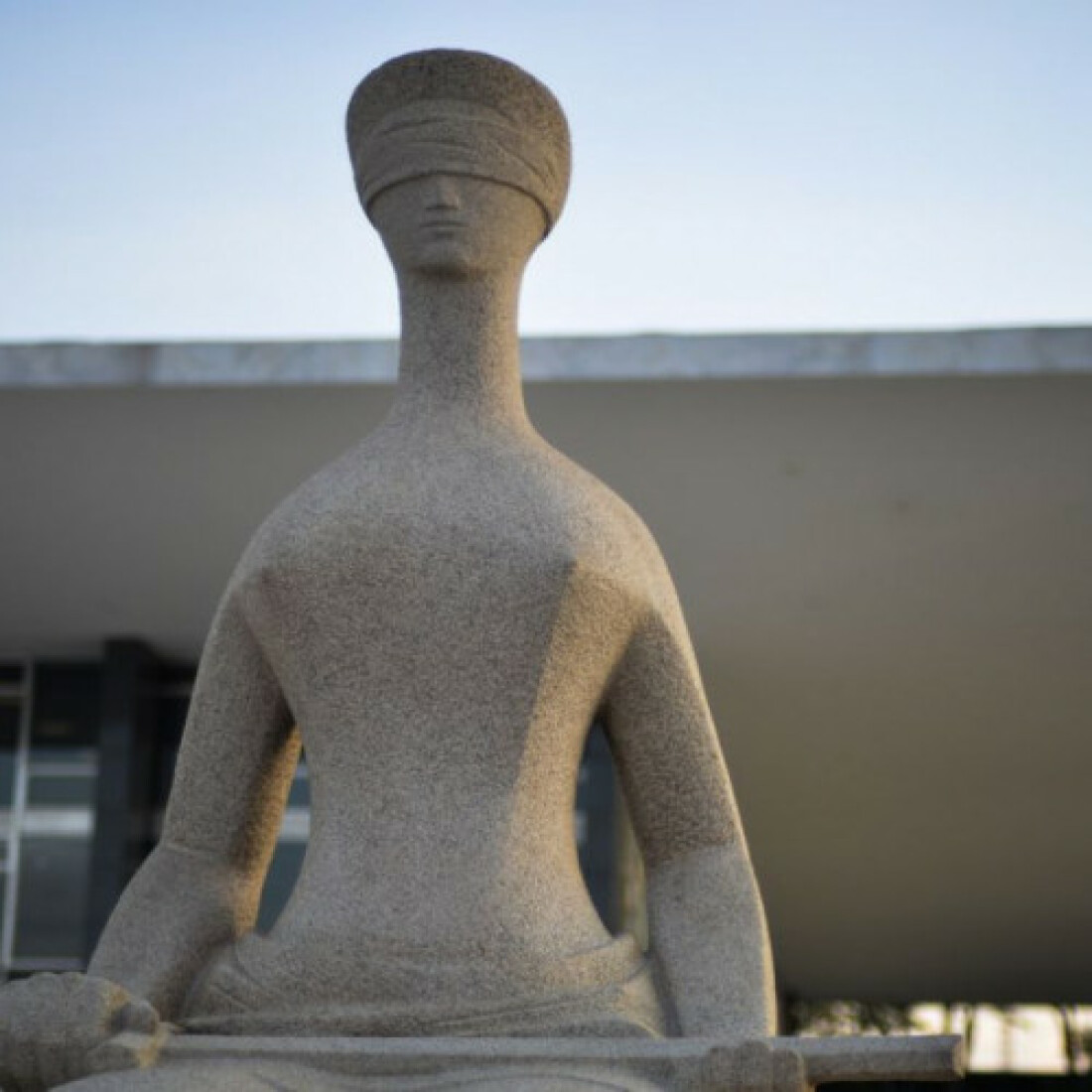 STF: relator vota por anular condenação com base em fotografia 