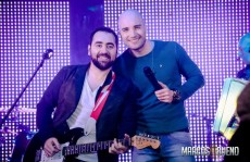 "Carros Antigos" em clima junino