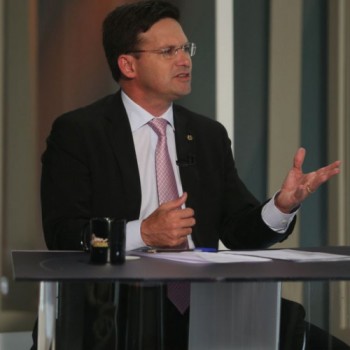 Nome mudou para Auxílio Brasil porque produto é outro, diz ministro