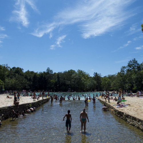 Parque Nacional de Brasília reabre acesso a piscinas