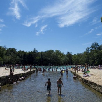 Parque Nacional de Brasília reabre acesso a piscinas
