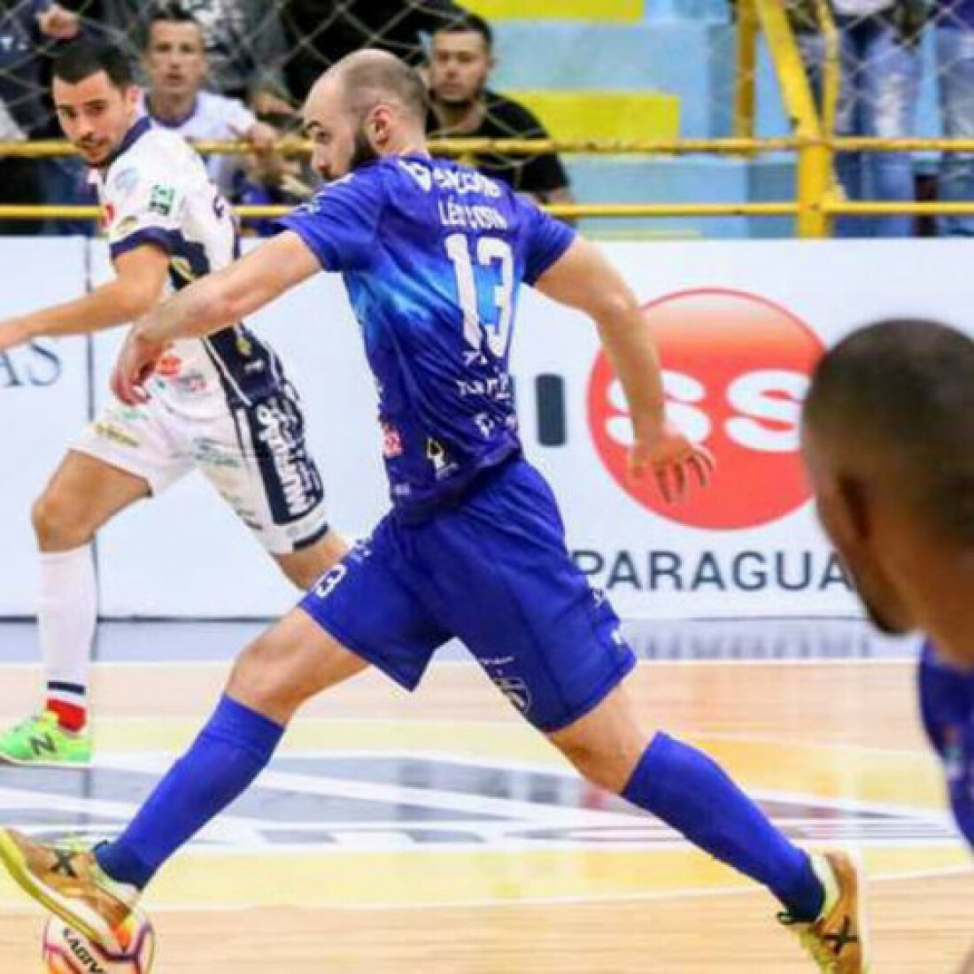 Foz Cataratas-PR recebe Magnus-SP para 1º embate da semifinal da LNF