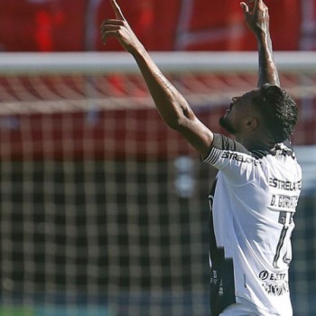 Botafogo vence Brasil de Pelotas e conquista Série B