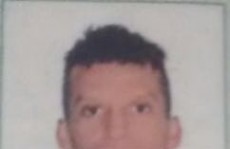 Mulher estrangula o 'ex' e se entrega para polícia