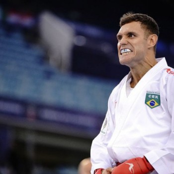 Douglas Brose conquista o título do Mundial de karatê