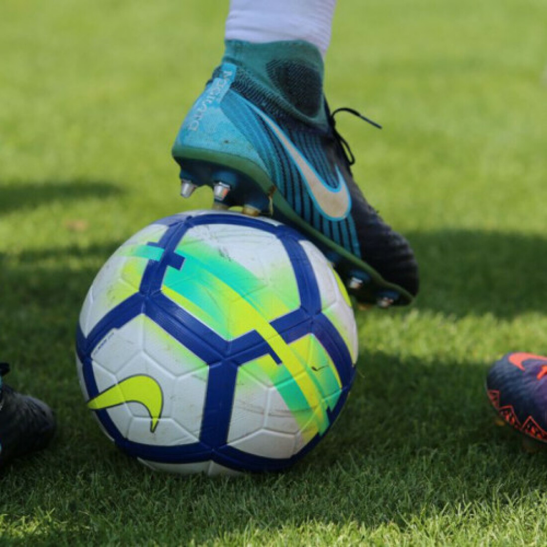Especialistas analisam futuro do futebol brasileiro