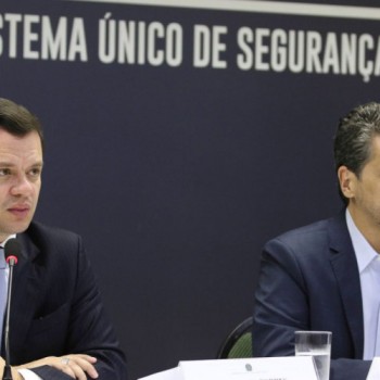 Ministros falam sobre ações para combater desmatamento na Amazônia