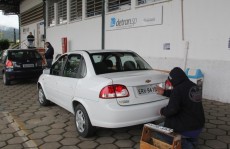 Mesmo com a greve do Detran, serviços atendem a população