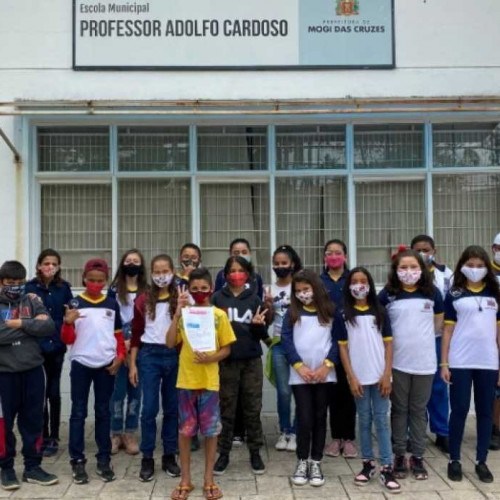 Estudantes do 5º ano produzem jornal escolar